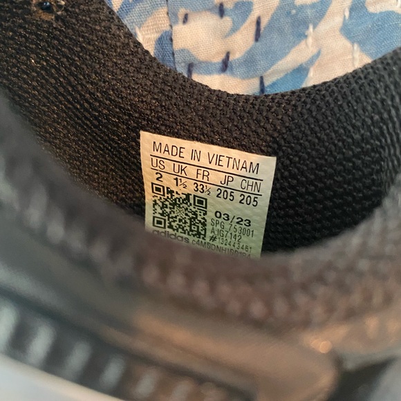 Youth Adidas Baseball Cleats - Picture 7 of 9